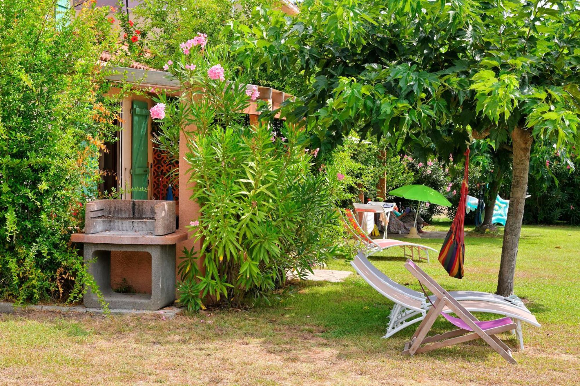 Pinea Mare Hotel Poggio Mezzana Exterior photo
