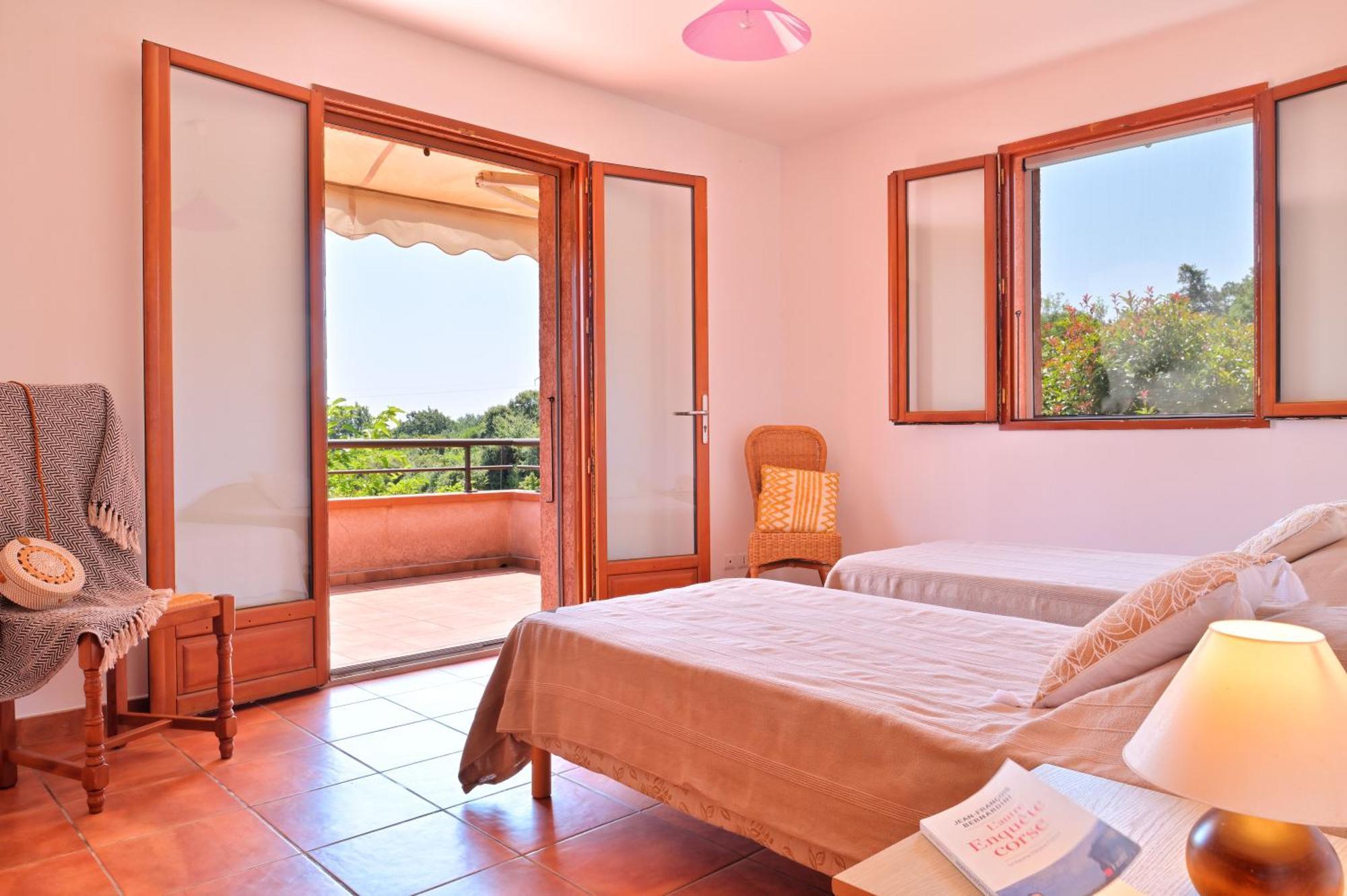 Pinea Mare Hotel Poggio Mezzana Exterior photo