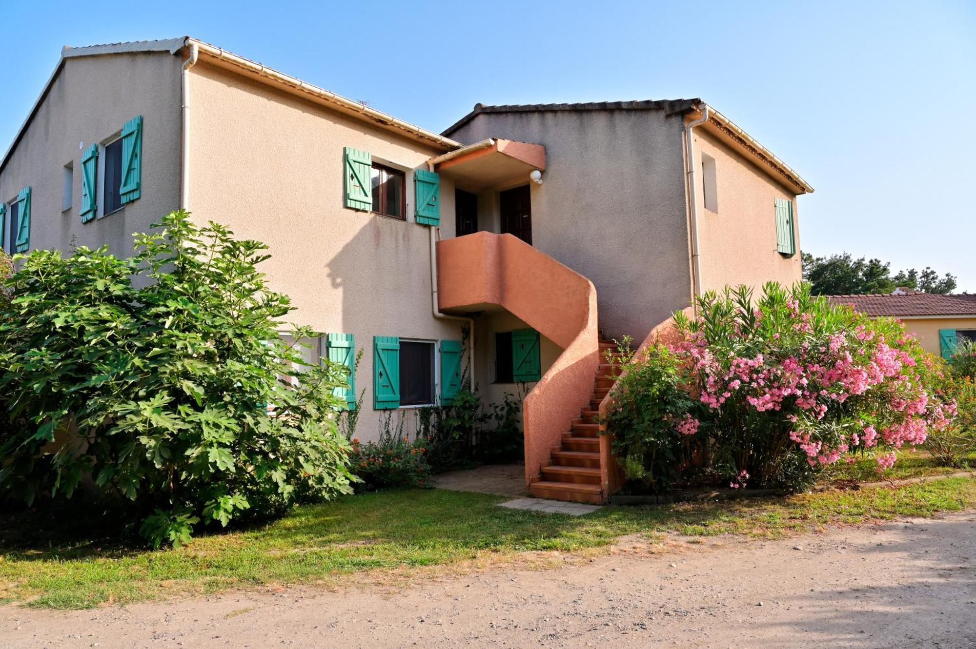 Pinea Mare Hotel Poggio Mezzana Exterior photo